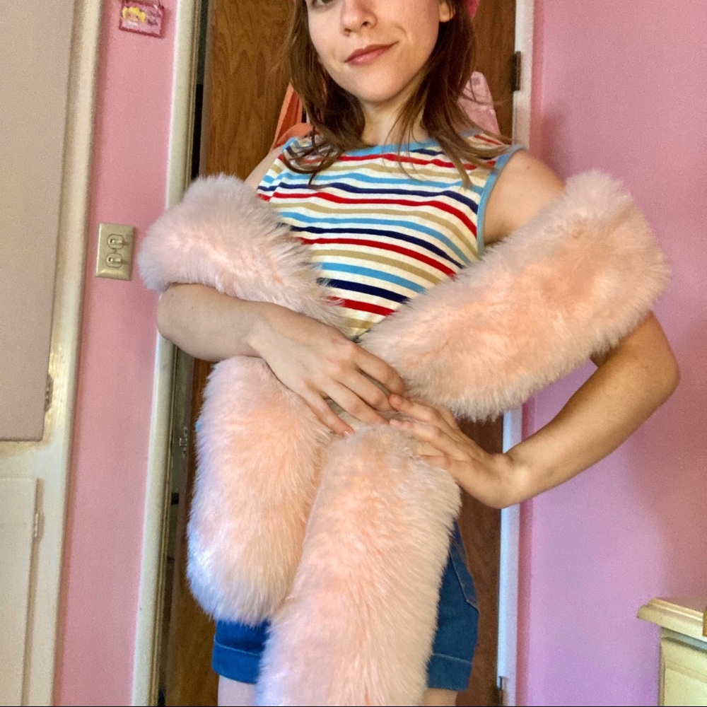 Gorgeous Pink Burlesque Boa